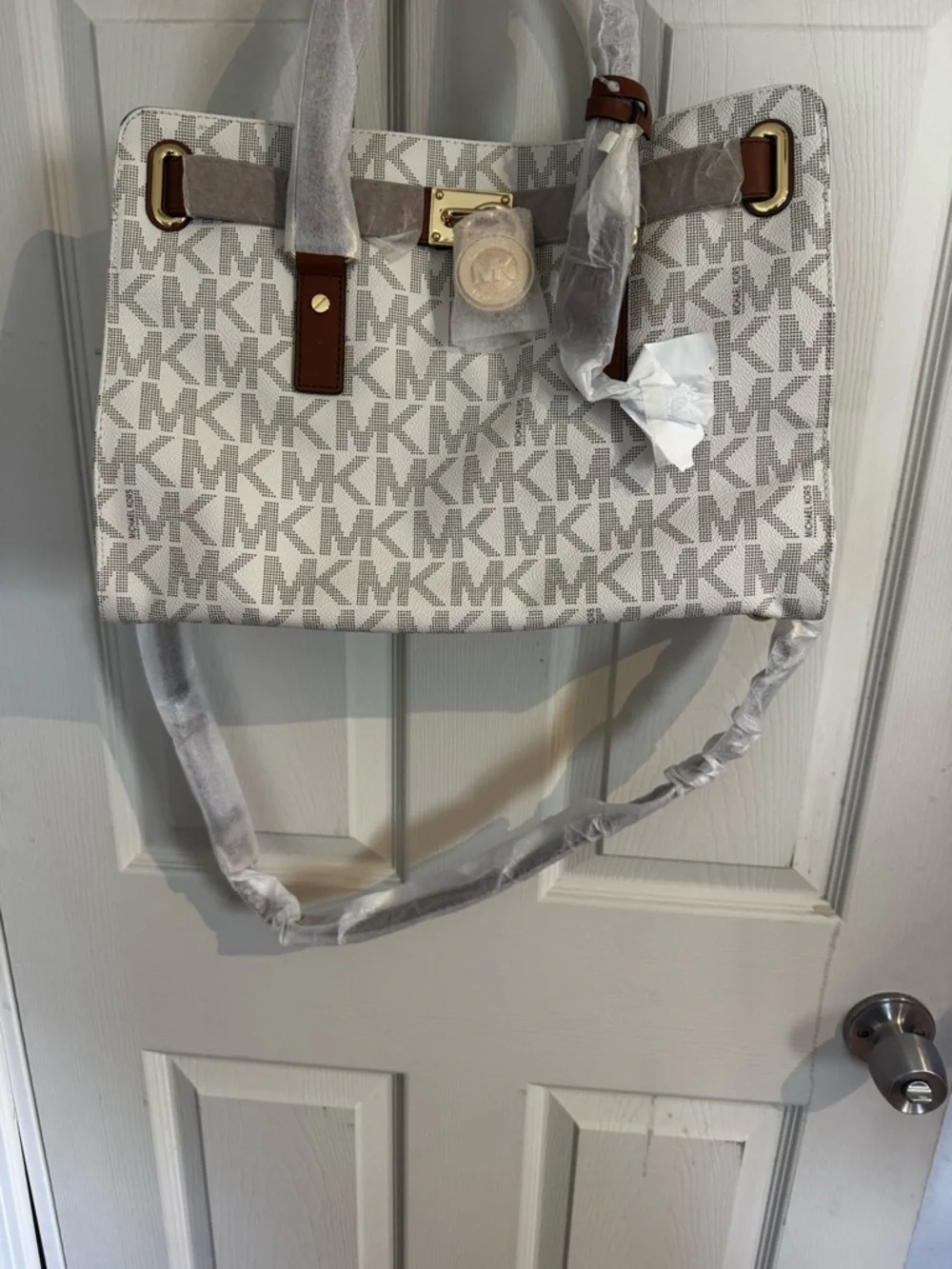 Michael Kors Hamilton PVC LG Signature Tote, Shoulder Bag $368 Vanilla #025  NWT